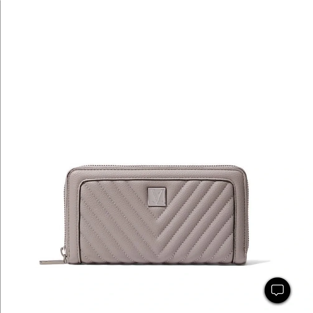 Victoria’s Secret Grey Wallet - Picture 4 of 7